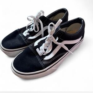 Vans old skool platform Black and White Women's Sneakers